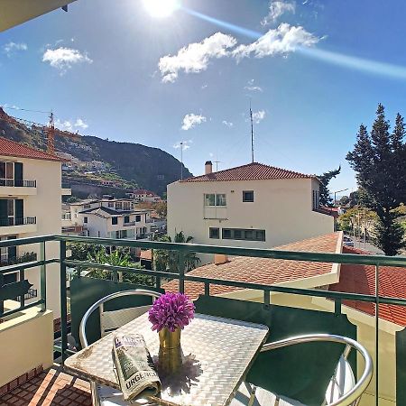 Sea N' Sun Apartment By Lovelystay Ribeira Brava Eksteriør bilde