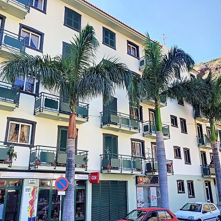 Sea N' Sun Apartment By Lovelystay Ribeira Brava Eksteriør bilde