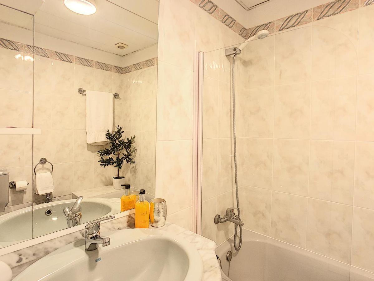 Sea N' Sun Apartment By Lovelystay Ribeira Brava Eksteriør bilde